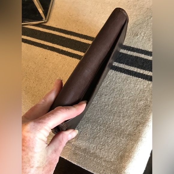 ⭐️ SALE ⭐️ Frye Melissa Leather Continental Wallet Dark Brown MRSP $158 - Picture 8 of 11